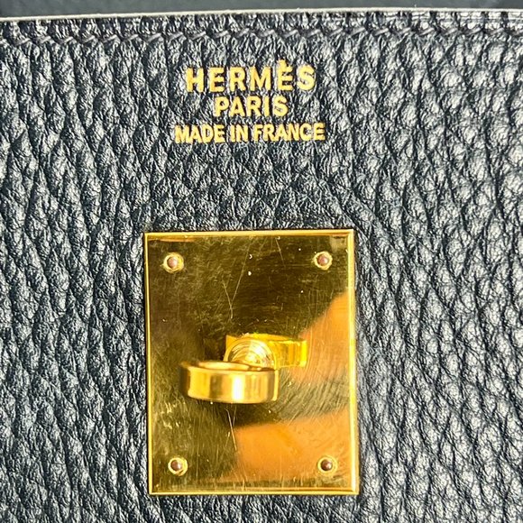 ❌❌❌ SOLD! ❌❌❌ Hermès Birkin 40 in Bleu Marine Buffalo Skipper Leather w/ GHW - Picture 9 of 16